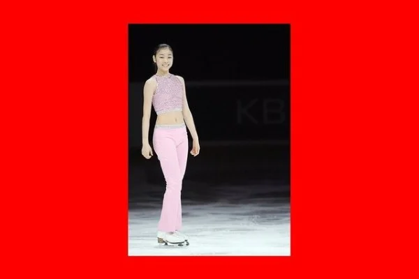 女排意甲斯坎迪奇迎战米兰 安特罗波娃与埃格努接应正面较量